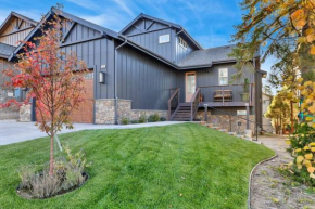 Pine Meadow Village Castle~ Incredible Chalet Home Big Bear Lake